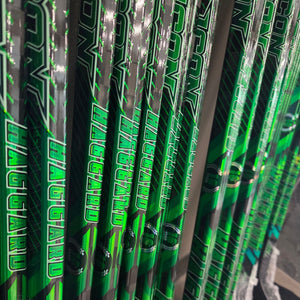 2026 Hockey Stick Buying Guide: Kick Points & Blade Curves, Explained